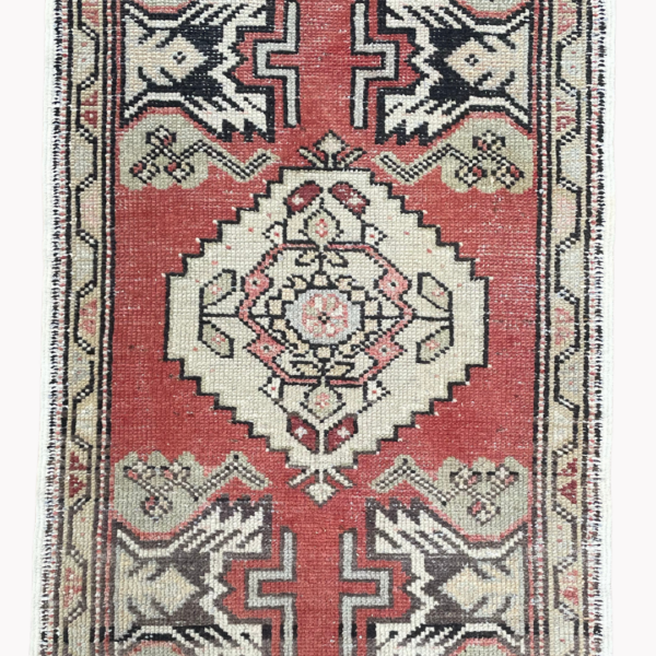 Vintage yastik turkish rug